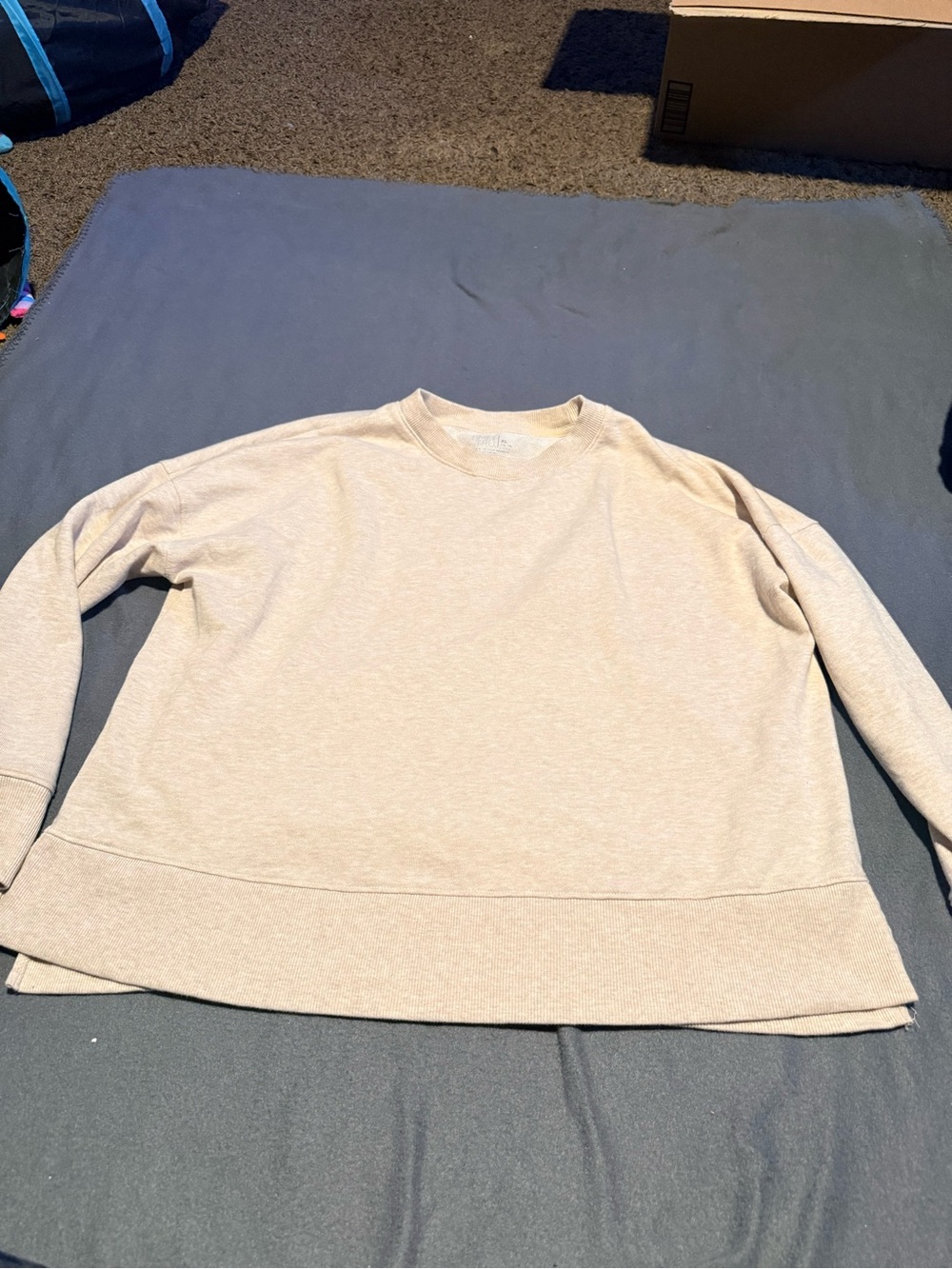 Time and Tru Light Beige Crew Sweatshirt